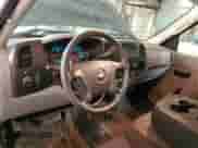2012 Chevrolet Silverado 1500 Work Truck z VIN 1GCNKPEX6CZ336203, wystawiony jako Copart lot #85278025 z przebiegiem 117 157 mil mil oraz Szkoda całkowita • Salvage title. Historia ofert i sprzedaży dostępna na DreamBid. Obrazek 8.