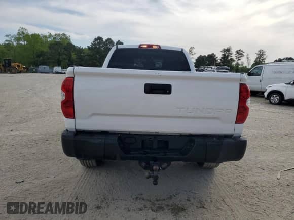 2019 Toyota Tundra SR z VIN 5TFUM5F11KX083791, wystawiony jako Copart lot #44741785 z przebiegiem 209 889 mil mil oraz Szkoda całkowita • Salvage title. Historia ofert i sprzedaży dostępna na DreamBid. Obrazek 6.