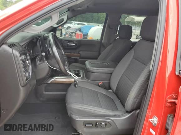 2021 Chevrolet Silverado 1500 RST с VIN 3GCUYEET7MG156547, выставлен на аукционе Copart как лот 68311895 с пробегом 122 293 миль миль и Списание • Salvage title. История ставок и продаж доступна на DreamBid. Изображение 7.