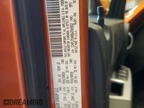 2011 Dodge Nitro Shock z VIN 1D4PU7GX8BW590952, wystawiony jako Copart lot #64893755 z przebiegiem 135 449 mil mil oraz Szkoda całkowita • Salvage title. Historia ofert i sprzedaży dostępna na DreamBid. Obrazek 13.