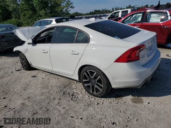 2018 Volvo S60 Dynamic с VIN YV126MFL7J2457047, выставлен на аукционе Copart как лот 61821015 с пробегом 117 161 миль миль и Списание • Salvage title. История ставок и продаж доступна на DreamBid. Изображение 2.