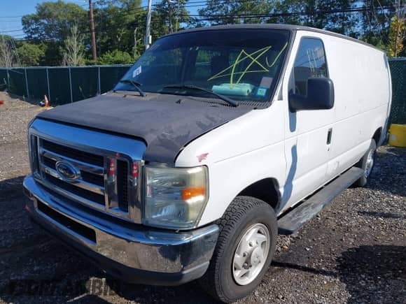 2009 Ford Econoline Cargo Commercial с VIN 1FTNE24W09DA48685, выставлен на аукционе IAAI как лот 43166884 с пробегом Не указан миль и . История ставок и продаж доступна на DreamBid. Изображение 2.