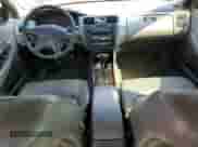 1998 Honda Accord EX with VIN 1HGCG1658WA049839, listed as a Copart auction lot 71241095 with 253,051 mi miles and Salvage title. Bid and sale history available at DreamBid. Image 8.