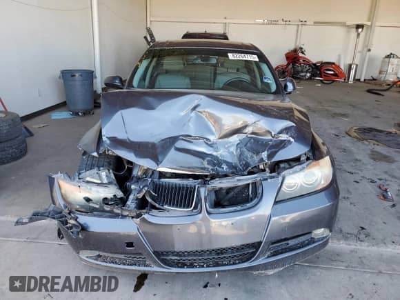 2007 BMW 3 Series 328i z VIN WBAVA33537PV66051, wystawiony jako Copart lot #82264715 z przebiegiem 102 572 mil mil oraz Szkoda całkowita • Salvage title. Historia ofert i sprzedaży dostępna na DreamBid. Obrazek 5.