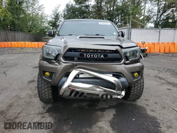 2012 Toyota Tacoma с VIN 3TMMU4FN0CM043738, выставлен на аукционе Copart как лот 81942235 с пробегом 134 867 миль миль и Списание • Salvage title. История ставок и продаж доступна на DreamBid. Изображение 5.