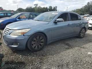 2009 Hyundai Genesis z VIN KMHGC46E19U033171, wystawiony jako Copart lot #72803864 z przebiegiem 401 490 mil mil oraz Nie do naprawy • Non repairable. Historia ofert i sprzedaży dostępna na DreamBid. Obrazek 1.