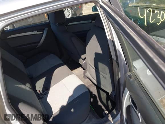 2010 Chevrolet Aveo 2LT with VIN KL1TG6DE2AB113141, listed as a IAAI auction lot 42302625 with 169,450 mi miles and . Bid and sale history available at DreamBid. Image 8.