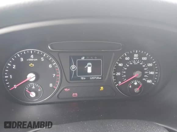 2016 Kia Sorento LX with VIN 5XYPG4A37GG096157, listed as a IAAI auction lot 43422967 with 120,718 mi miles and . Bid and sale history available at DreamBid. Image 7.