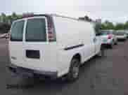 2008 Chevrolet Express Cargo с VIN 1GCGG25C681105785, выставлен на аукционе IAAI как лот 40381121 с пробегом Не указан миль и . История ставок и продаж доступна на DreamBid. Изображение 4.