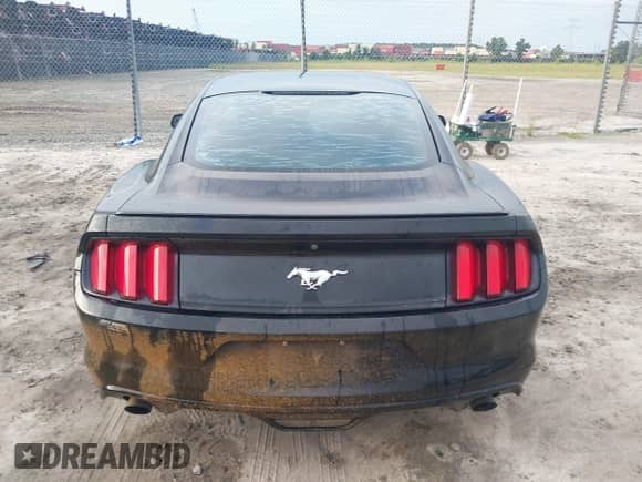 2016 Ford Mustang EcoBoost Premium with VIN 1FA6P8TH6G5301493, listed as a IAAI auction lot 43103500 with 117,006 mi miles and . Bid and sale history available at DreamBid. Image 17.