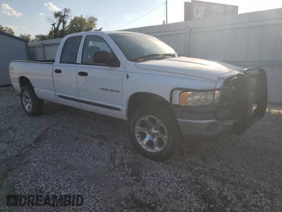 2004 Dodge 1500 SLT z VIN 1D7HU18N54J291114, wystawiony jako Copart lot #84440045 z przebiegiem 236 712 mil mil oraz Czysty tytuł • Clean title. Historia ofert i sprzedaży dostępna na DreamBid. Obrazek 4.