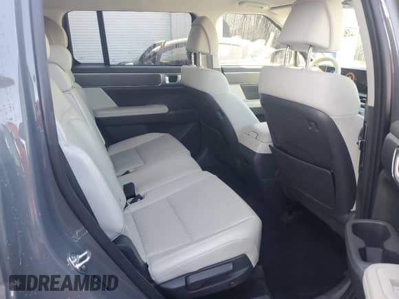 2024 Hyundai Santa Fe SEL с VIN 5NMP24GL3RH026203, выставлен на аукционе Copart как лот 43167585 с пробегом 19 591 миль миль и На запчасти • Non repairable. История ставок и продаж доступна на DreamBid. Изображение 11.