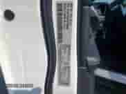 2025 Jeep Grand Cherokee Altitude z VIN 1C4RJHAGXSC306431, wystawiony jako Copart lot #63557435 z przebiegiem 1 603 mil mil oraz Szkoda całkowita • Salvage title. Historia ofert i sprzedaży dostępna na DreamBid. Obrazek 13.