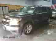2015 Chevrolet Suburban LT z VIN 1GNSKJKC3FR736054, wystawiony jako Copart lot #81286515 z przebiegiem 120 440 mil mil oraz Czysty tytuł • Clean title. Historia ofert i sprzedaży dostępna na DreamBid. Obrazek 1.