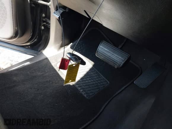 2015 Cadillac Escalade ESV Luxury с VIN 1GYS3HKJ8FR165961, выставлен на аукционе IAAI как лот 42247617 с пробегом 130 802 миль миль и . История ставок и продаж доступна на DreamBid. Изображение 11.