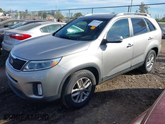 2014 Kia Sorento LX с VIN 5XYKT3A62EG474179, выставлен на аукционе IAAI как лот 43474748 с пробегом 190 287 миль миль и . История ставок и продаж доступна на DreamBid. Изображение 2.