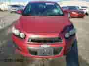 2013 Chevrolet Sonic LT with VIN 1G1JC5SH1D4233369, listed as a Copart auction lot 43936425 with 79,953 mi miles and Salvage title. Bid and sale history available at DreamBid. Image 5.