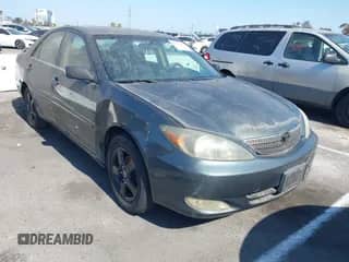 2004 Toyota Camry LE с VIN JTDBE32K940265130, выставлен на аукционе IAAI как лот 42620120 с пробегом 195 836 миль миль и . История ставок и продаж доступна на DreamBid. Изображение 1.