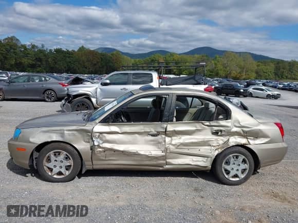 2005 Hyundai Elantra GLS with VIN KMHDN46D15U100091, listed as a IAAI auction lot 43378289 with 176,099 mi miles and . Bid and sale history available at DreamBid. Image 15.