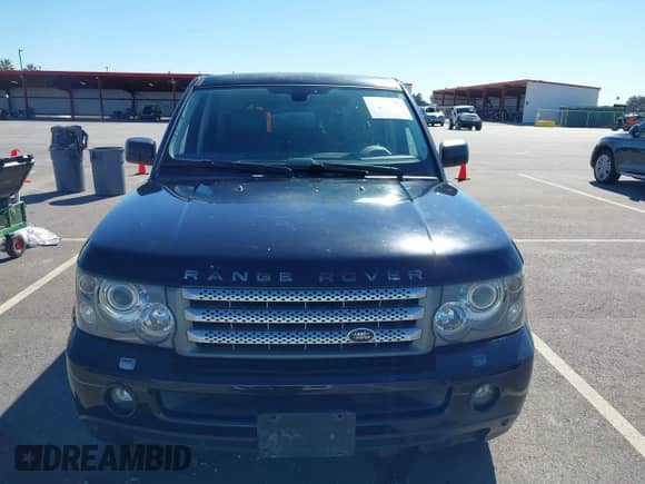 2008 Land Rover Range Rover Sport SC z VIN SALSH23478A147815, wystawiony jako IAAI lot #43483728 z przebiegiem 182 057 mil mil oraz . Historia ofert i sprzedaży dostępna na DreamBid. Obrazek 12.