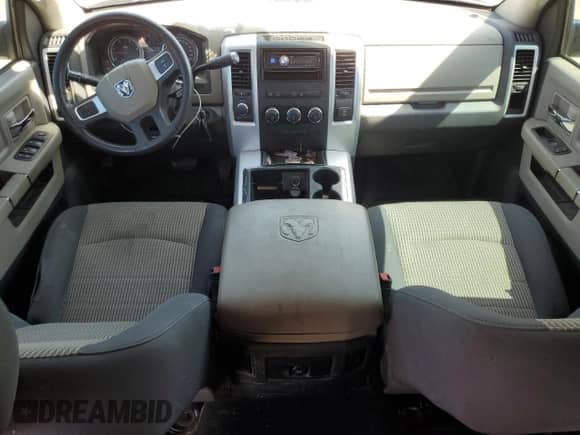 2010 Dodge 3500 SLT с VIN 3D73Y4CL6AG159109, выставлен на аукционе Copart как лот 60154985 с пробегом 227 408 миль миль и Списание • Salvage title. История ставок и продаж доступна на DreamBid. Изображение 8.