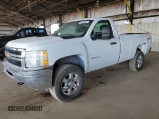 2012 Chevrolet Silverado 2500HD Work Truck z VIN 1GB0KVCG4CZ209486, wystawiony jako Copart lot #65083805 z przebiegiem 247 001 mil mil oraz Czysty tytuł • Clean title. Historia ofert i sprzedaży dostępna na DreamBid. Obrazek 1.