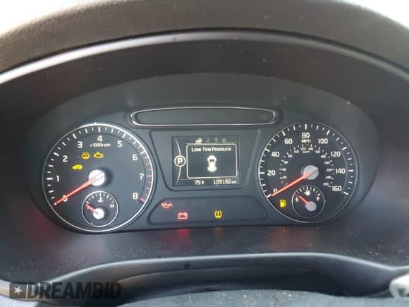 2017 Kia Sorento EX with VIN 5XYPH4A1XHG288007, listed as a Copart auction lot 81861475 with 109,182 mi miles and Clean title. Bid and sale history available at DreamBid. Image 9.