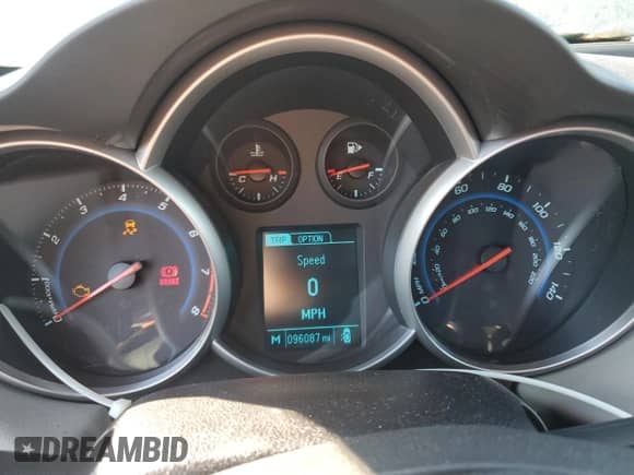 2014 Chevrolet Cruze LS with VIN 1G1PA5SHXE7226503, listed as a Copart auction lot 84429855 with 96,087 mi miles and Clean title. Bid and sale history available at DreamBid. Image 9.