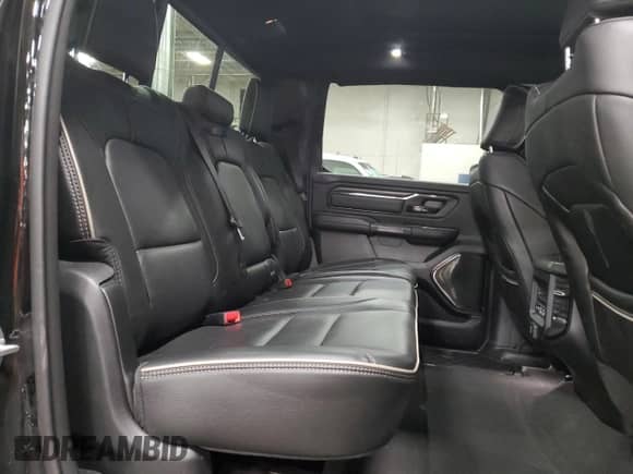 2022 Ram 1500 z VIN 1C6SRFPM1NN345727, wystawiony jako Copart lot #79448554 z przebiegiem 41 775 mil mil oraz Szkoda całkowita • Salvage title. Historia ofert i sprzedaży dostępna na DreamBid. Obrazek 10.