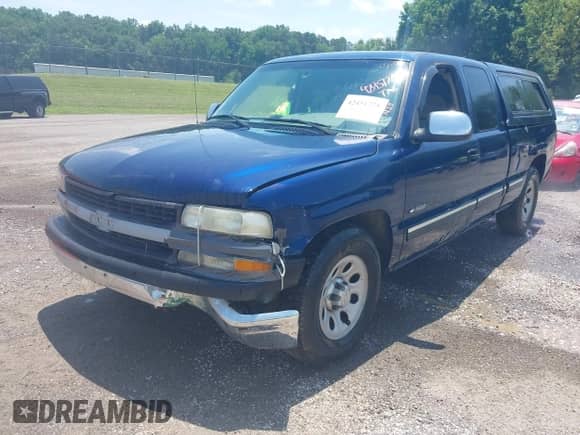 2002 Chevrolet Silverado 1500 LS с VIN 2GCEC19T421315911, выставлен на аукционе IAAI как лот 42451778 с пробегом 362 601 миль миль и . История ставок и продаж доступна на DreamBid. Изображение 2.