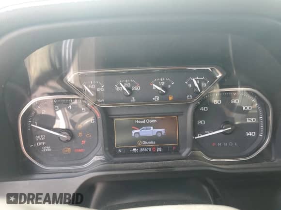 2020 GMC Sierra 1500 SLT with VIN 3GTU9DET2LG282398, listed as a Copart auction lot 63860545 with 88,670 mi miles and Salvage title. Bid and sale history available at DreamBid. Image 9.