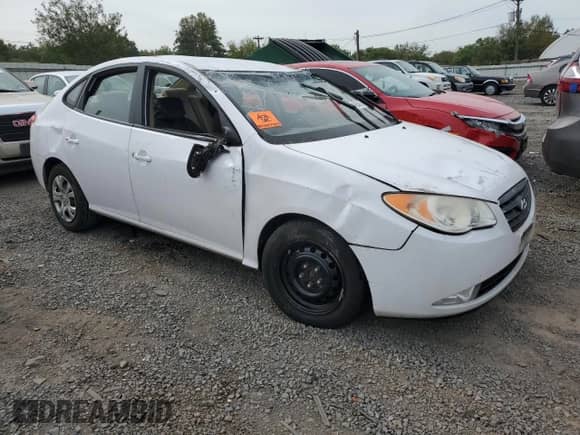 2009 Hyundai Elantra GLS с VIN KMHDU46D29U813025, выставлен на аукционе Copart как лот 84595485 с пробегом Не указан миль и Списание • Salvage title. История ставок и продаж доступна на DreamBid. Изображение 4.