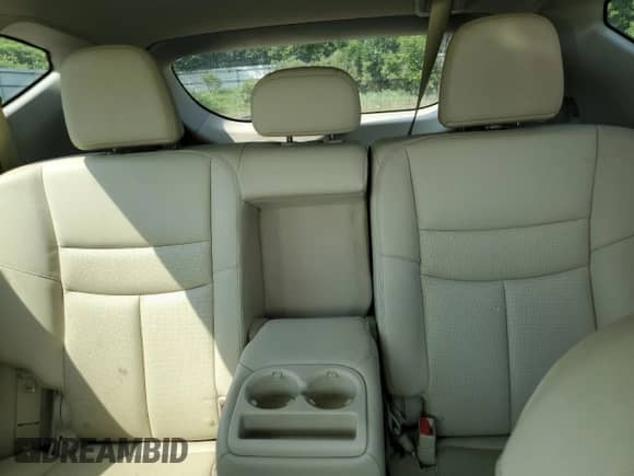 2018 Nissan Murano Platinum z VIN 5N1AZ2MH7JN174640, wystawiony jako Copart lot #69026205 z przebiegiem 60 737 mil mil oraz Szkoda całkowita • Salvage title. Historia ofert i sprzedaży dostępna na DreamBid. Obrazek 10.