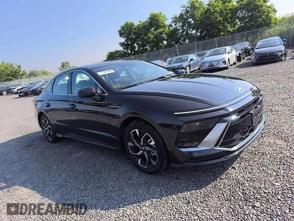 2025 Hyundai Sonata SEL с VIN KMHL64JA4SA431699, выставлен на аукционе Copart как лот 86684295 с пробегом 196 миль миль и Списание • Salvage title. История ставок и продаж доступна на DreamBid. Изображение 3.