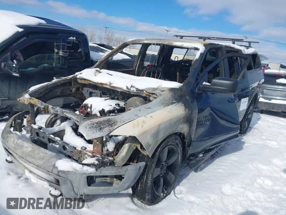 2019 Ram 1500 Warlock z VIN 1C6RR7GGXKS686345, wystawiony jako IAAI lot #41605563 z przebiegiem 54 510 mil mil oraz . Historia ofert i sprzedaży dostępna na DreamBid. Obrazek 16.