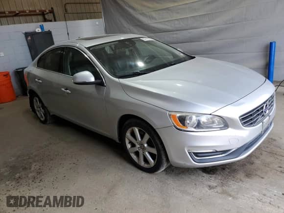 2016 Volvo S60 T5 Premier с VIN YV1612TK3G2390410, выставлен на аукционе Copart как лот 67412235 с пробегом 147 740 миль миль и Списание • Salvage title. История ставок и продаж доступна на DreamBid. Изображение 4.