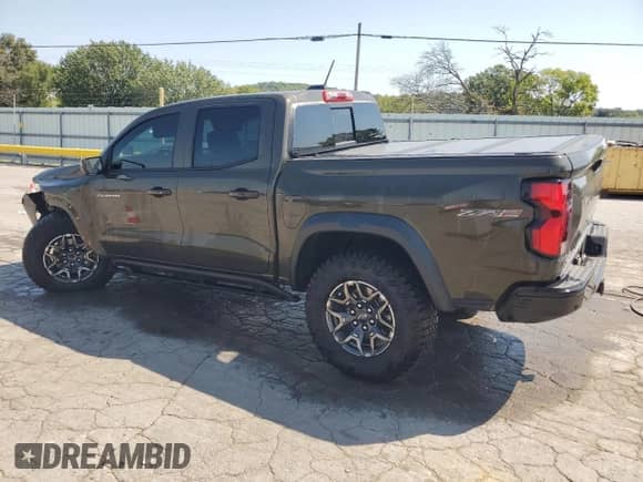 2024 Chevrolet Colorado 4WD ZR2 z VIN 1GCPTFEK0R1293182, wystawiony jako Copart lot #80644565 z przebiegiem 8 463 mil mil oraz Szkoda całkowita • Salvage title. Historia ofert i sprzedaży dostępna na DreamBid. Obrazek 2.