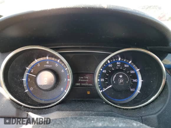 2012 Hyundai Sonata SE с VIN 5NPEC4ACXCH452011, выставлен на аукционе Copart как лот 89490155 с пробегом 184 834 миль миль и Списание • Salvage title. История ставок и продаж доступна на DreamBid. Изображение 9.