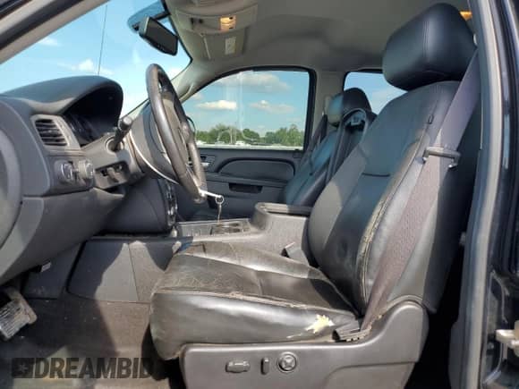 2012 Chevrolet Silverado 1500 LTZ с VIN 3GCPKTE76CG252707, выставлен на аукционе Copart как лот 82032175 с пробегом 217 896 миль миль и Списание • Salvage title. История ставок и продаж доступна на DreamBid. Изображение 7.