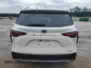 2024 Toyota Sienna Platinum с VIN 5TDERKEC5RS184467, выставлен на аукционе Copart как лот 60251905 с пробегом 23 559 миль миль и Чистый • Clean title. История ставок и продаж доступна на DreamBid. Изображение 6.