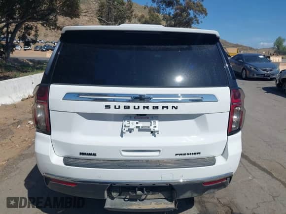 2024 Chevrolet Suburban Premier z VIN 1GNSKFKTXRR209081, wystawiony jako IAAI lot #42271966 z przebiegiem 25 651 mil mil oraz . Historia ofert i sprzedaży dostępna na DreamBid. Obrazek 16.