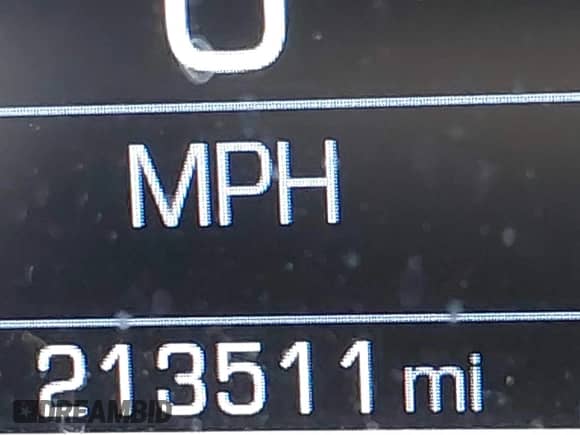 2015 Chevrolet Silverado 1500 LT z VIN 1GCVKREH1FZ194142, wystawiony jako IAAI lot #43016369 z przebiegiem 213 511 mil mil oraz . Historia ofert i sprzedaży dostępna na DreamBid. Obrazek 15.