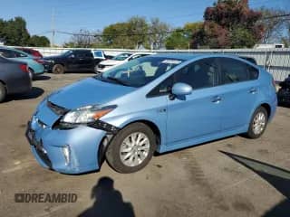 2014 Toyota Prius z VIN JTDKN3DP9E3052834, wystawiony jako Copart lot #86126325 z przebiegiem 183 144 mil mil oraz Szkoda całkowita • Salvage title. Historia ofert i sprzedaży dostępna na DreamBid. Obrazek 1.