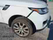 2014 Land Rover Range Rover Sport HSE z VIN SALWR2WF5EA382768, wystawiony jako IAAI lot #42919149 z przebiegiem 106 102 mil mil oraz . Historia ofert i sprzedaży dostępna na DreamBid. Obrazek 19.