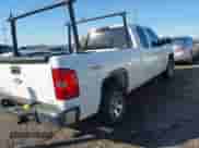 2009 Chevrolet Silverado 1500 LTZ z VIN 1GCEK39079Z114929, wystawiony jako IAAI lot #41494959 z przebiegiem 305 078 mil mil oraz . Historia ofert i sprzedaży dostępna na DreamBid. Obrazek 4.