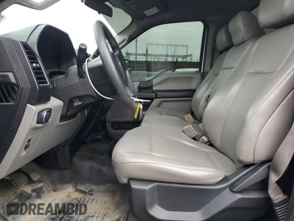 2018 Ford F-150 XL с VIN 1FTMF1CP8JKC64362, выставлен на аукционе Copart как лот 68926625 с пробегом 227 895 миль миль и Чистый • Clean title. История ставок и продаж доступна на DreamBid. Изображение 7.