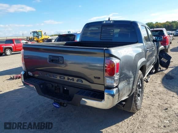 2022 Toyota Tacoma SR5 с VIN 3TMCZ5AN2NM532607, выставлен на аукционе IAAI как лот 43416497 с пробегом 12 015 миль миль и . История ставок и продаж доступна на DreamBid. Изображение 4.