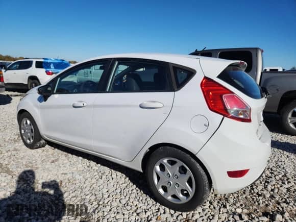 2015 Ford Fiesta S с VIN 3FADP4TJ9FM157711, выставлен на аукционе Copart как лот 87395645 с пробегом 121 394 миль миль и Чистый • Clean title. История ставок и продаж доступна на DreamBid. Изображение 2.