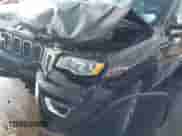 2017 Jeep Grand Cherokee Limited z VIN 1C4RJFBG2HC625186, wystawiony jako IAAI lot #43371268 z przebiegiem 120 604 mil mil oraz . Historia ofert i sprzedaży dostępna na DreamBid. Obrazek 6.