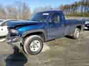 2000 Chevrolet Silverado 2500 with VIN 1GCGK24U5YE341278, listed as a Copart auction lot 88447825 with 256,226 mi miles and Salvage title. Bid and sale history available at DreamBid. Image 1.